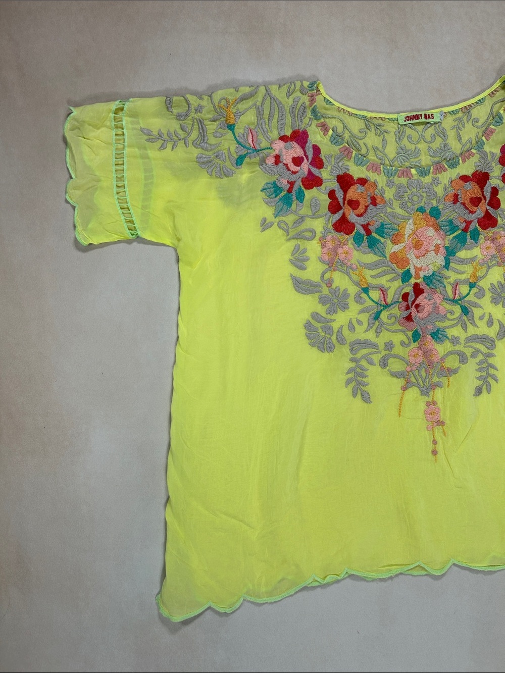 Johnny Was neon top - Picture 4 of 9
